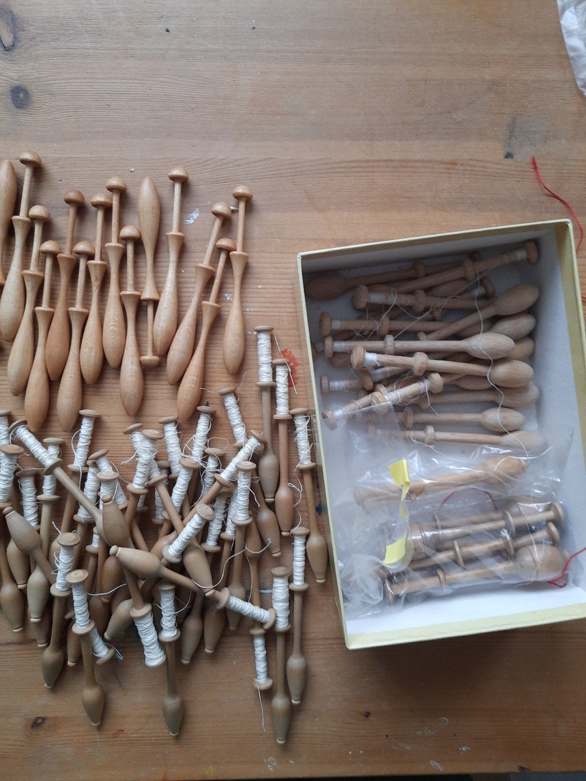 Bobbins, voor kant klossen, Ophalen of Verzenden, Zo goed als nieuw