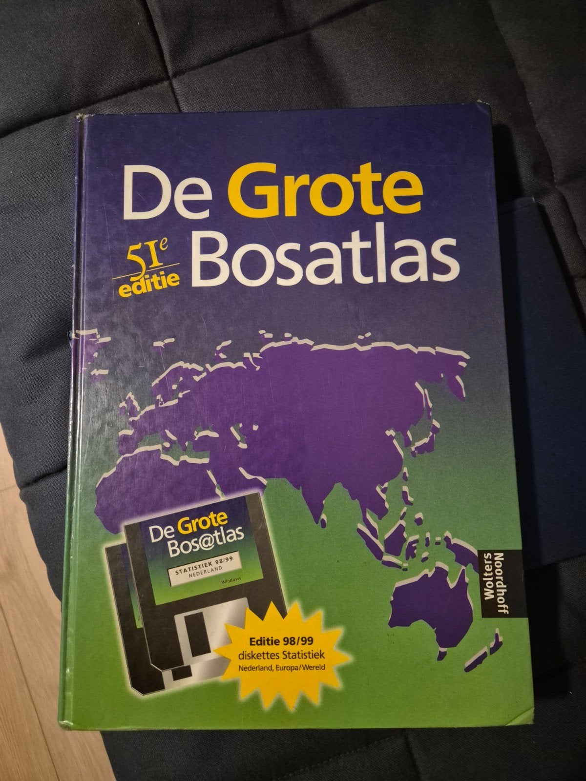 De Grote Bosatlas 51e editie met statistiek diskettes, Boeken, Gelezen, Bosatlas, Ophalen of Verzenden, 1800 tot 2000
