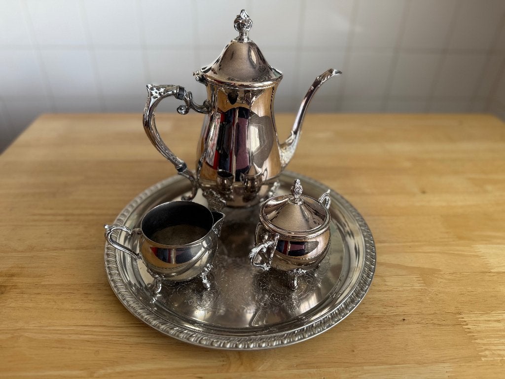Verzilverd theeservies met dienblad, Ophalen of Verzenden, Zilver