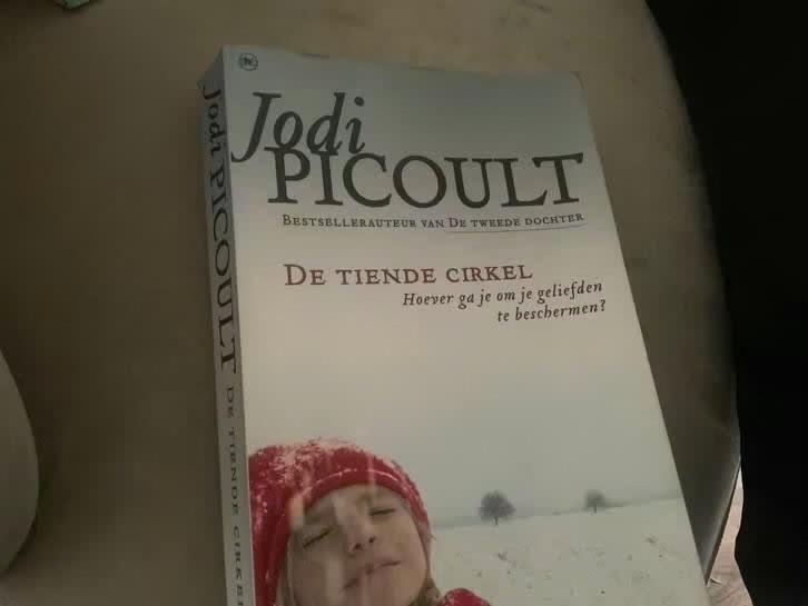 De tiende cirkel, Verzenden, Spiritualiteit algemeen, Achtergrond en Informatie