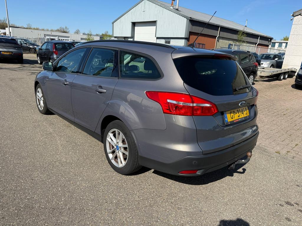 Ford Focus Wagon 1.0 Trend Edition Clima Bj:2015 NAP!, 101 pk, Gebruikt, Euro 6, Bruin