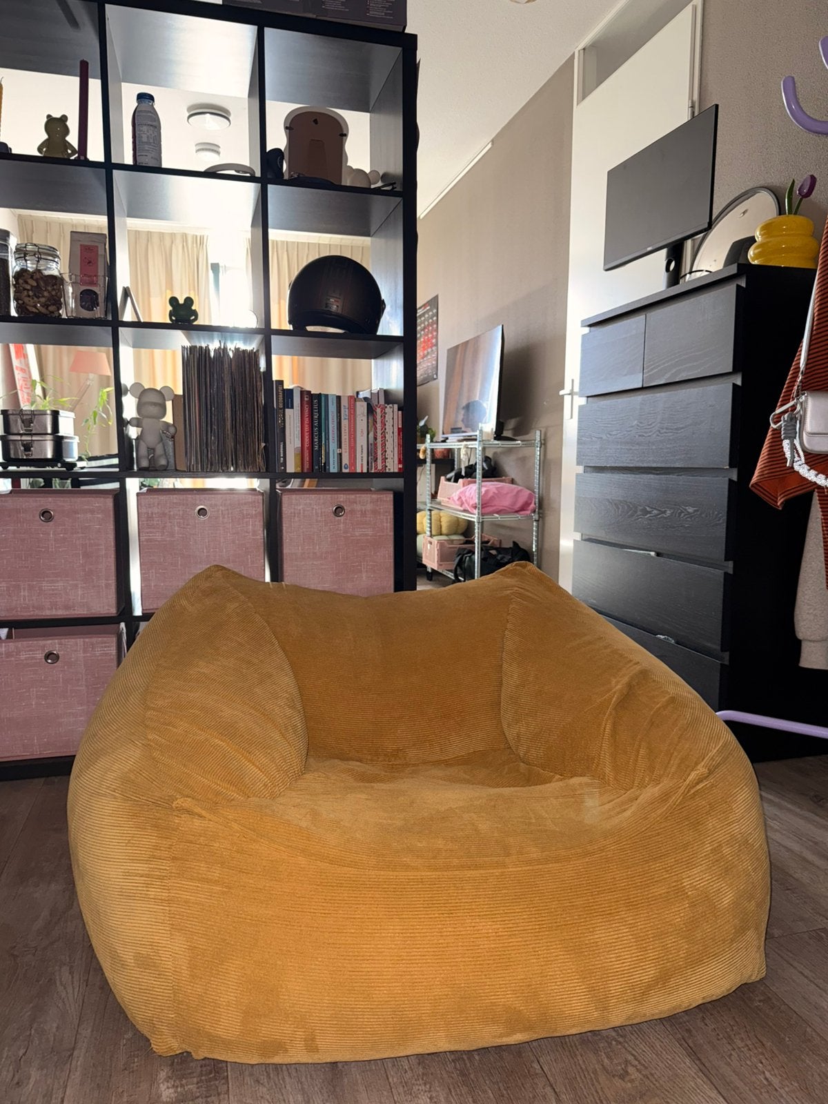 Gele corduroy zitzakstoel - perfecte staat, Huis en Inrichting, Zitzakken, Ophalen, Zo goed als nieuw, Geel, Zitzakstoel