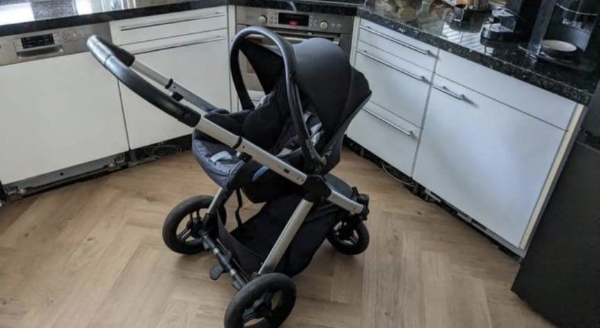 3 in 1 kinderwagen., Ophalen, Zo goed als nieuw, Mutsy