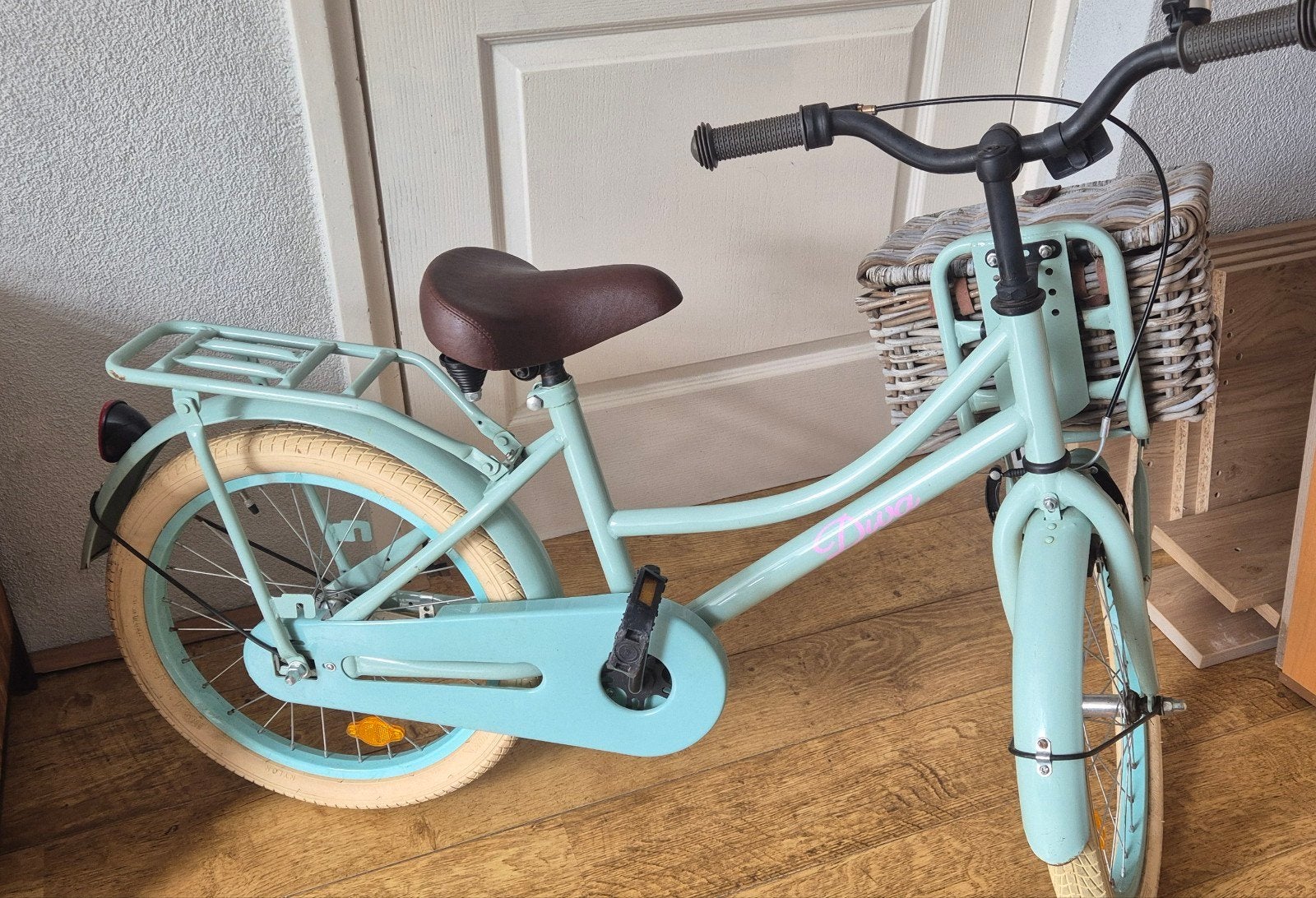 Mooie Spirit Diva Meisjesfiets 18 inch –Mintgroen met mandje, Fietsen en Brommers, Ophalen, Terugtraprem, Gebruikt, Handrem