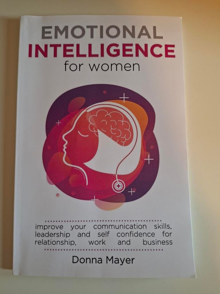 Emotional intelligence for women, Gelezen, Spiritualiteit algemeen, Ophalen of Verzenden, Instructieboek