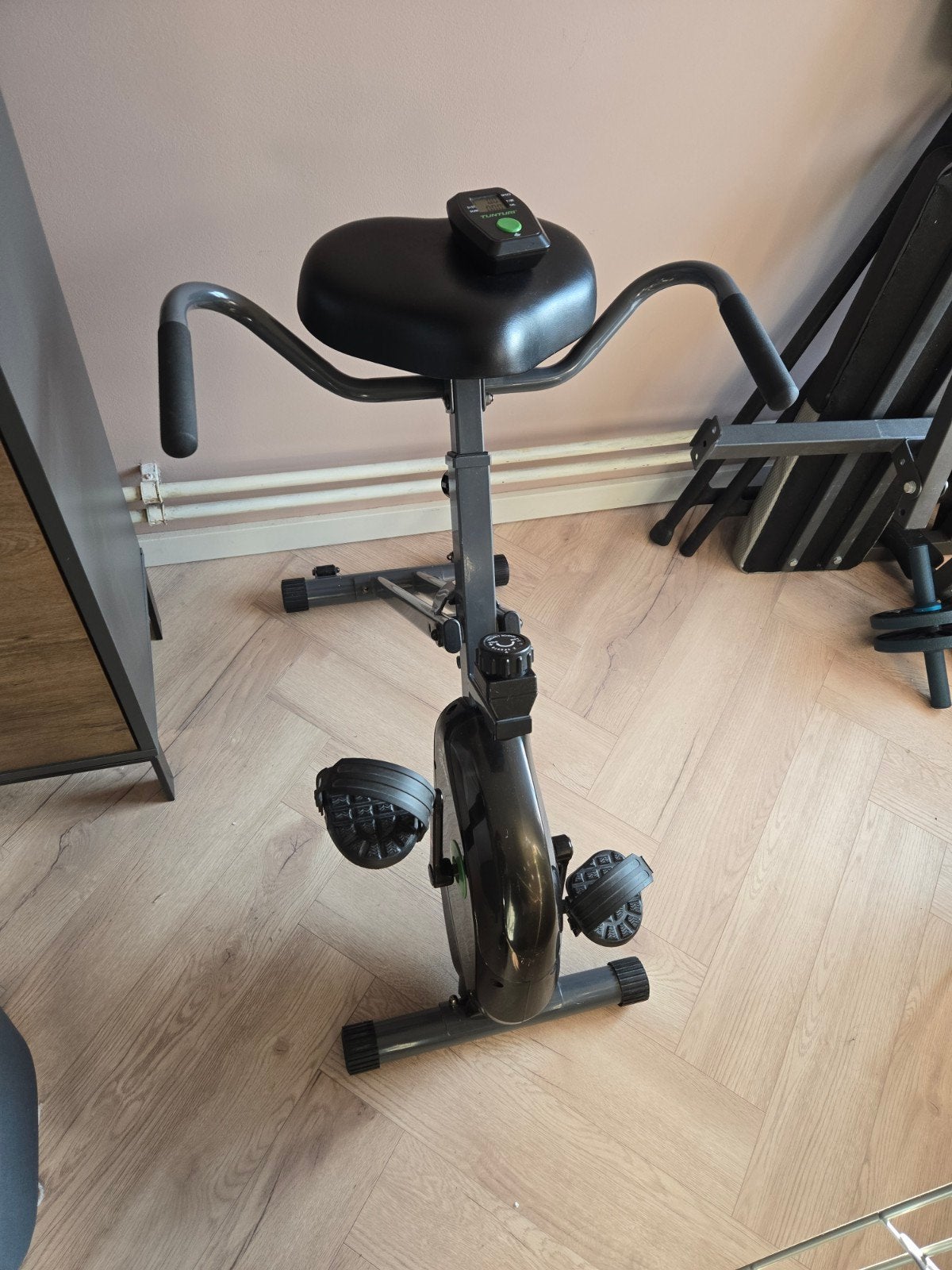 Tunturi bureaufiets - hometrainer, Sport en Fitness, Ophalen, Gebruikt, Metaal, Benen