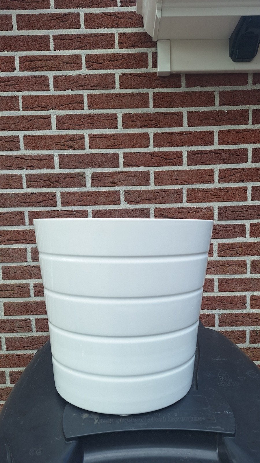 grote witte bloempot/plantenbak, Ophalen, Zo goed als nieuw, Rond, Steen