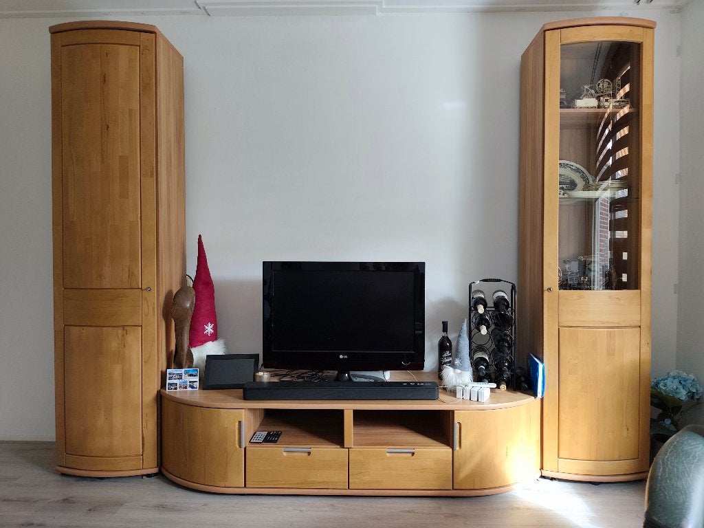 Wandmeubel (TV), Ophalen, 250 tot 300 cm, Met deur(en), 200 cm of meer
