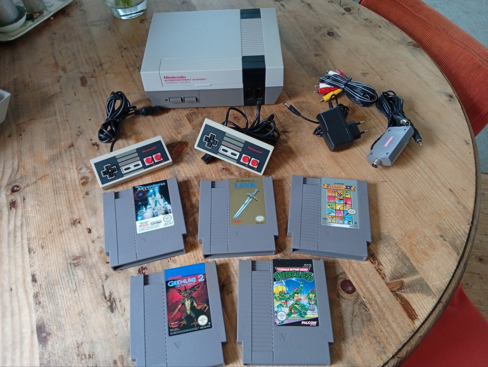 Prachtige Gereinigde Nintendo Nes Set met 5 Spellen, Avontuur en Actie, 2 spelers, Ophalen of Verzenden, Zo goed als nieuw