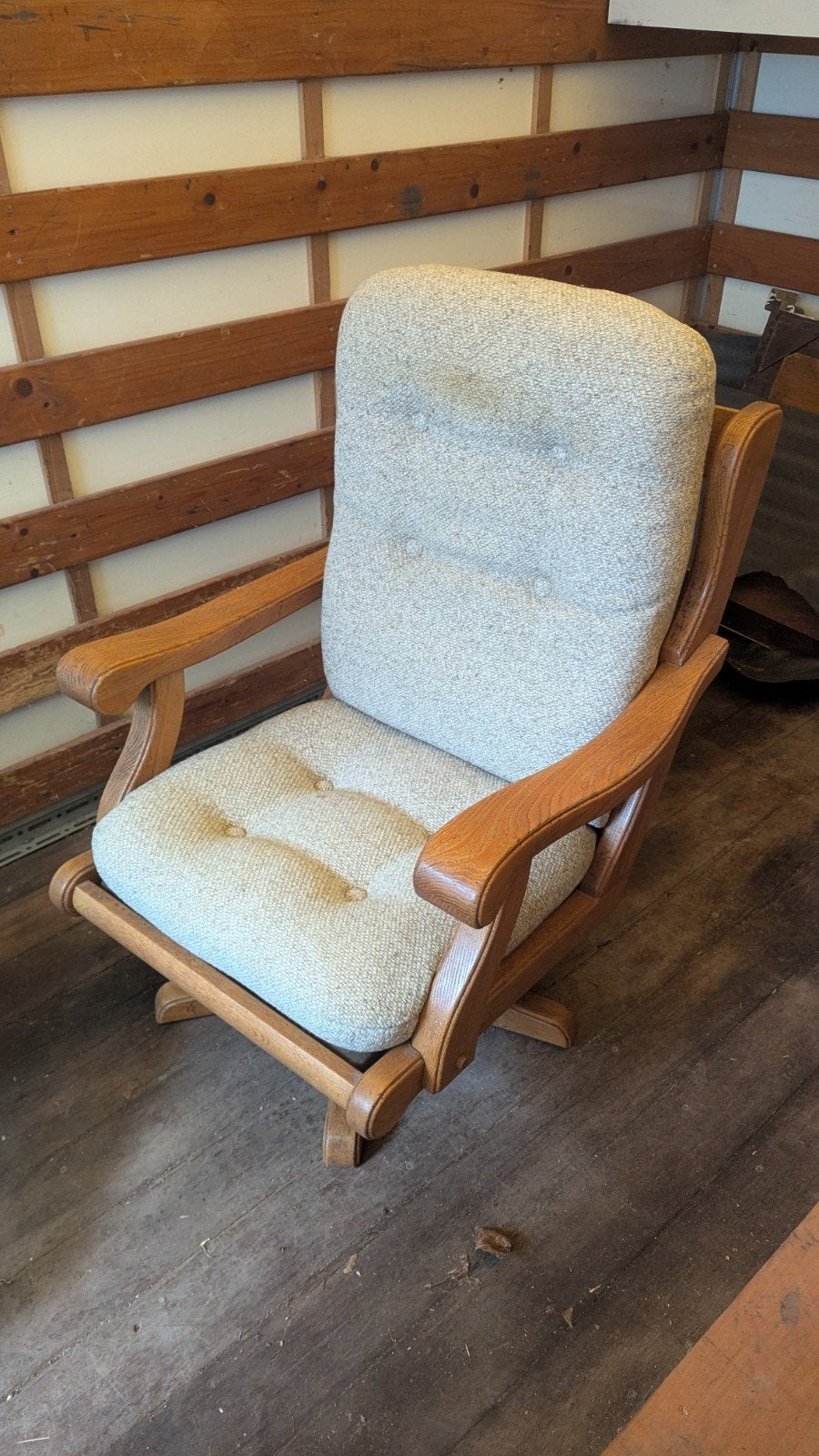 Lounge stoel, draaibaar, Ophalen, Grijs, Hout, Eén