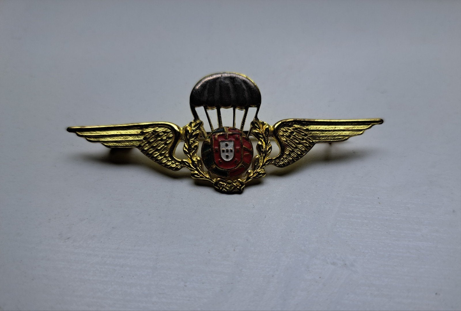 Parawing Portugal,  embleem,  speciale forces, Verzamelen, Militaria | Algemeen, Ophalen of Verzenden, Landmacht, Overige gebieden