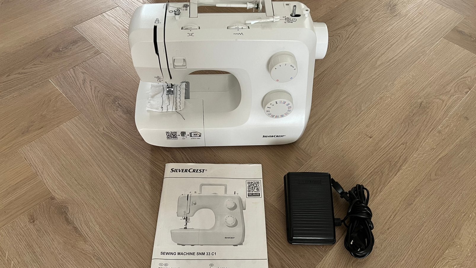 Naaimachine Silvercrest SNM33, Ophalen of Verzenden, Zo goed als nieuw, Naaimachine, Overige merken