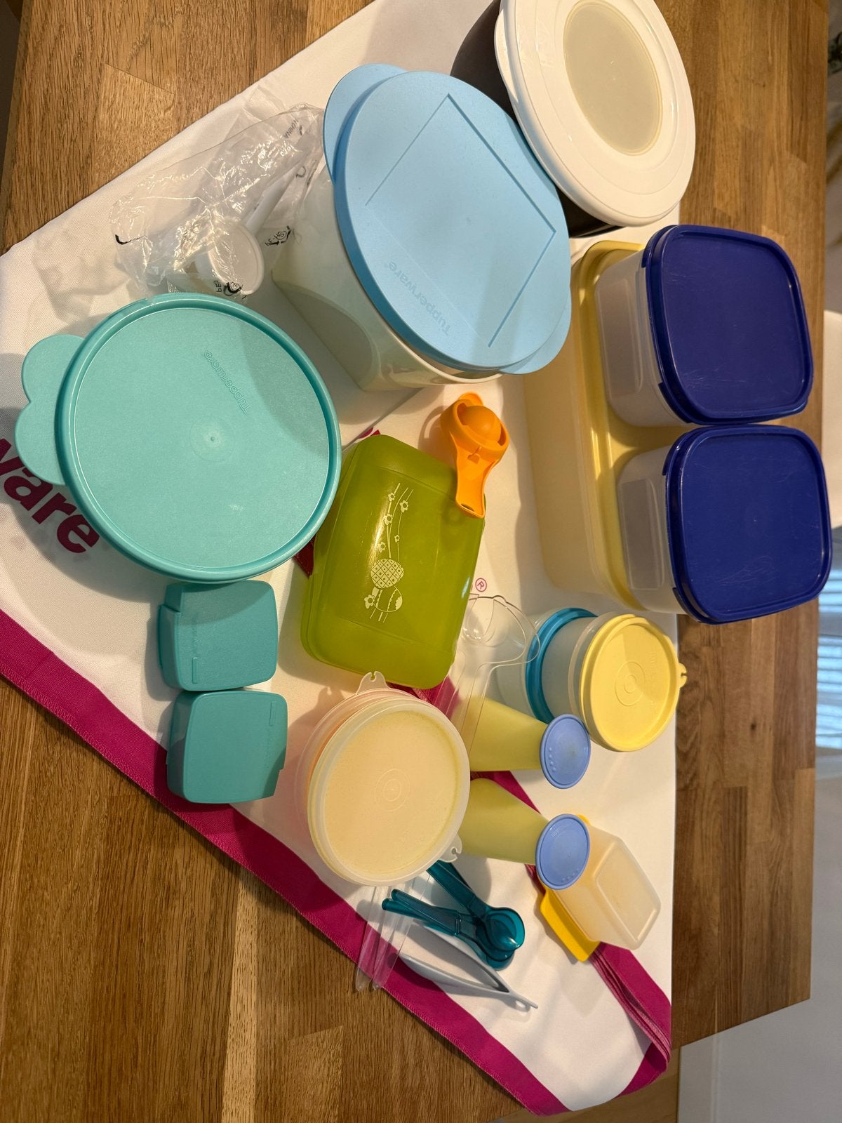 Tupperware opbergbakjes, accessoires en tafelkleed, Bewaardoos, Blauw, Ophalen of Verzenden, Zo goed als nieuw
