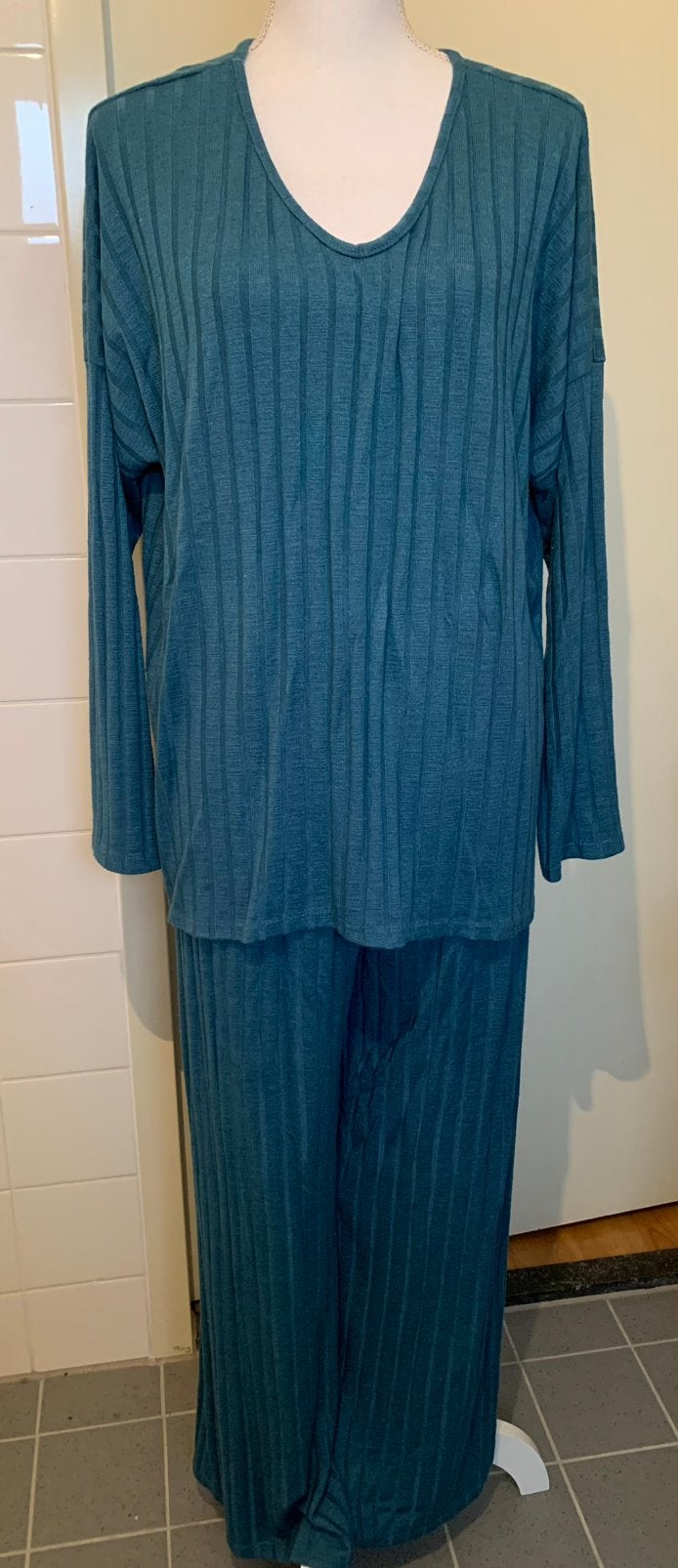 Pake in maat 42/44, in kleur blauw, Ophalen, Nieuw, Maat 42/44 (L), Blauw