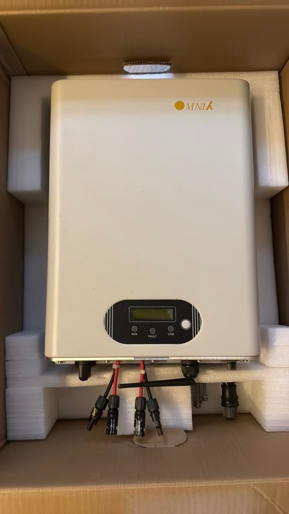 Opruiming: Omnik 5K-TL omvormer. 5000wattpiek. Oost/west, Hobby en Vrije tijd, Elektronica-componenten, Zo goed als nieuw, Ophalen
