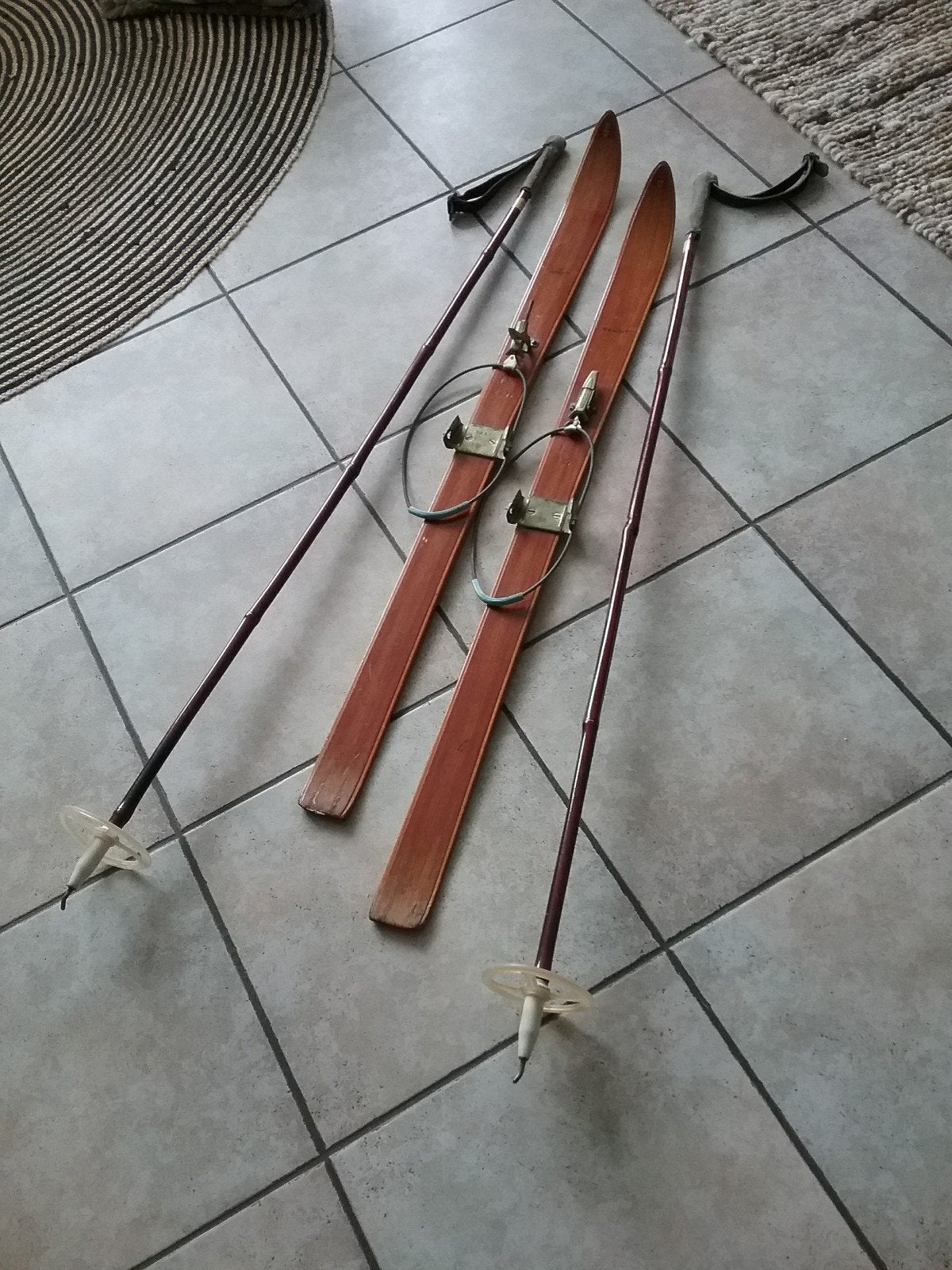 ANTIEKE HOUTEN SKI'S   +  BAMBOE STOKKEN..., Antiek en Kunst, Ophalen