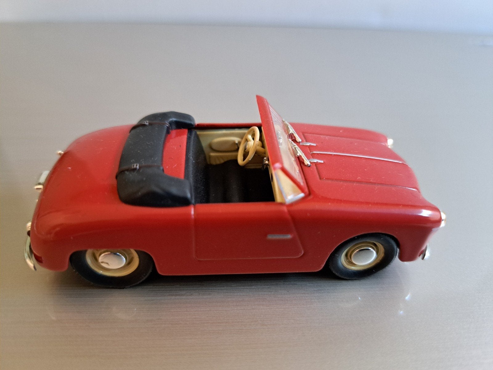 Panhard Dyna Junior uit 1954 in 1:43, nieuw, Ophalen of Verzenden, Nieuw, Auto, Overige merken