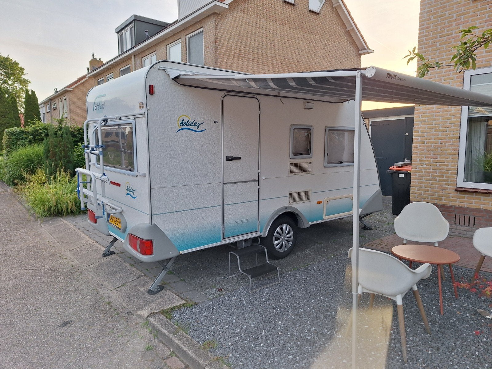 Knaus Eiffeland Holiday 2002 3xstapelbed, Dwarsbed, 750 - 1000 kg, Overige, Eifelland