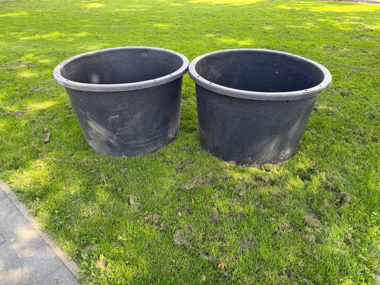 2x Grote Plantenkuipen/Containers 450 Liter, Ophalen, Kunststof, Gebruikt, 100 cm of meer