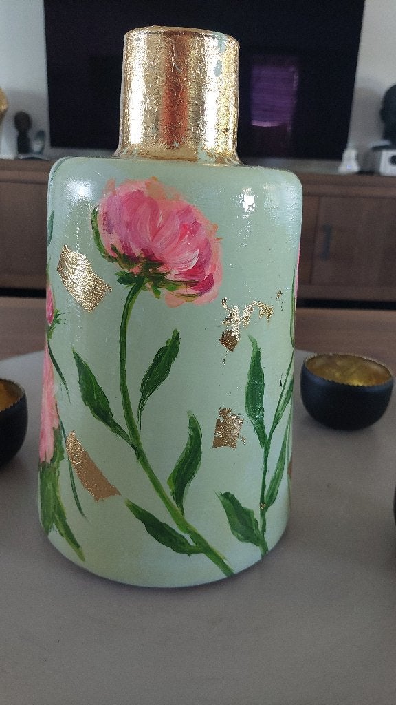 Unieke handbeschilderde vaas met bloemmotief, Meerkleurig, Ophalen of Verzenden, 40 cm, Met patroon/structuur