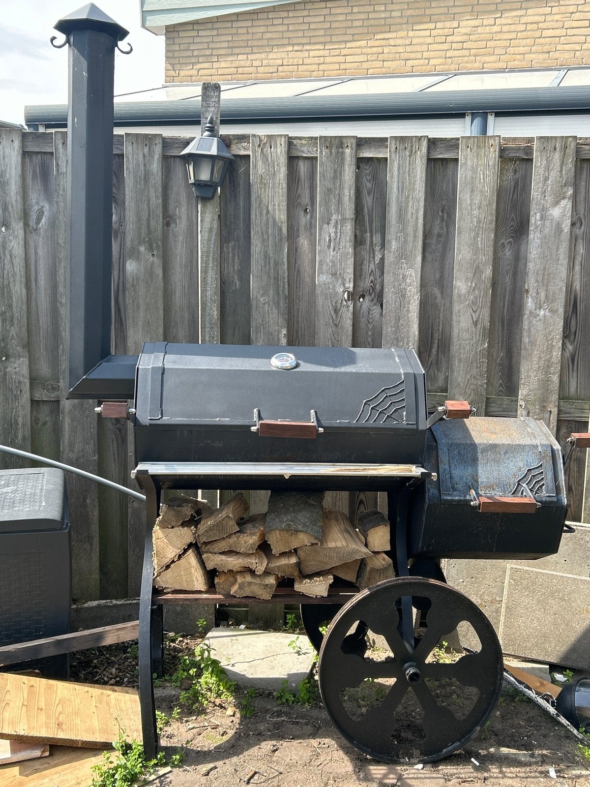 Robuuste Smoker BBQ met Houtopslag, Ophalen, Gebruikt