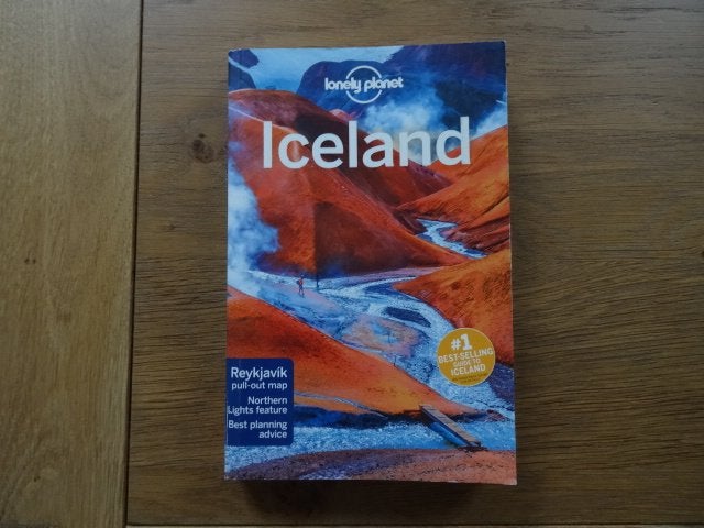 Iceland ; lonely planet, Lonely Planet, Europa, Ophalen of Verzenden, Zo goed als nieuw