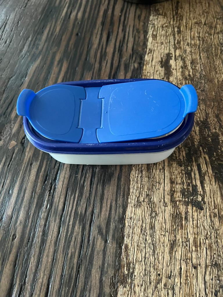 Tupperware strooitrommel  bewaartrommel, Ophalen of Verzenden, Zo goed als nieuw, Blauw, Bus of Trommel