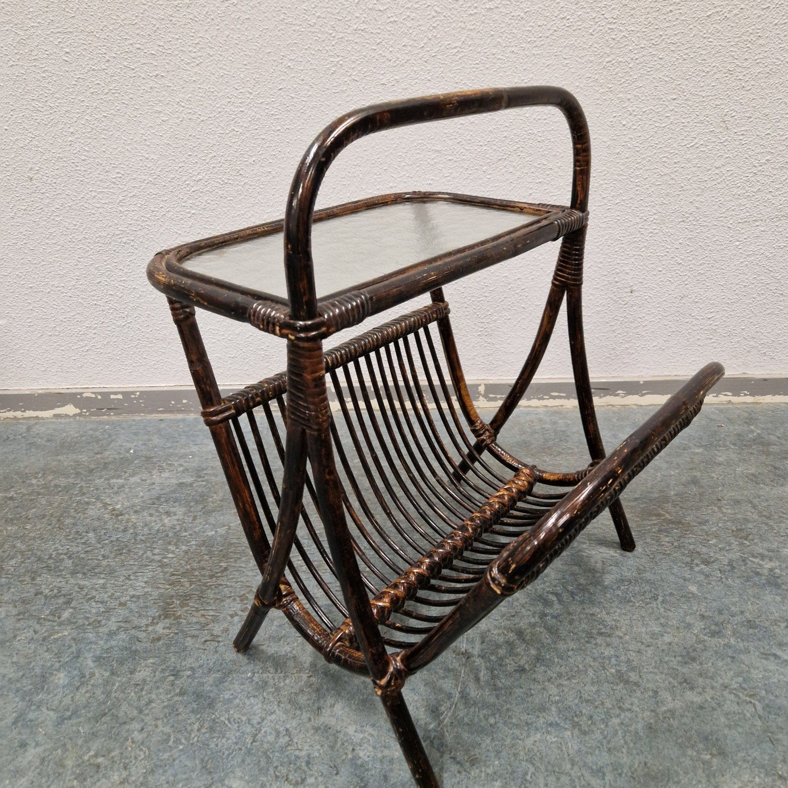Vintage lectuurtafel Rohé Noordwolde bamboe tafel lectuurbak, Antiek en Kunst, Ophalen of Verzenden
