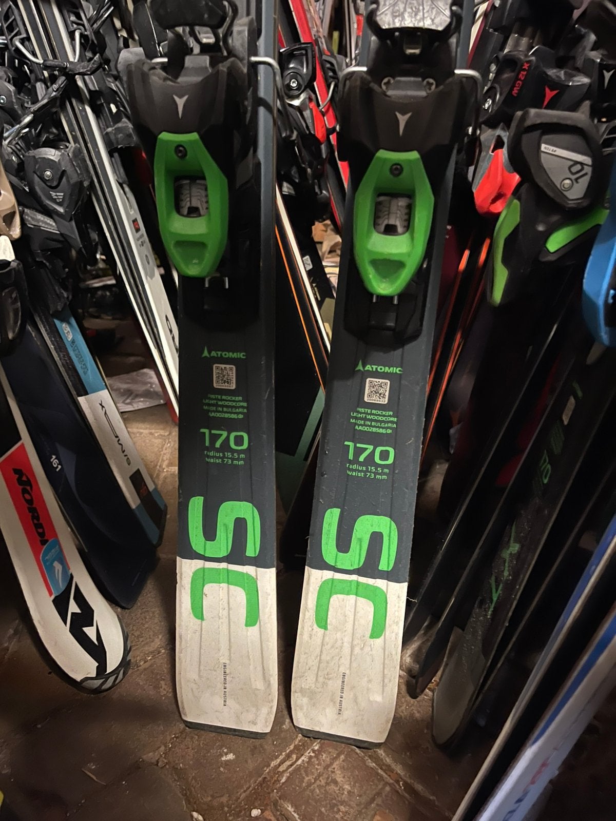 170cm ATOMIC REDSTER SC SLALOM CARVER, 160 tot 180 cm, Ophalen of Verzenden, Zo goed als nieuw, Carve