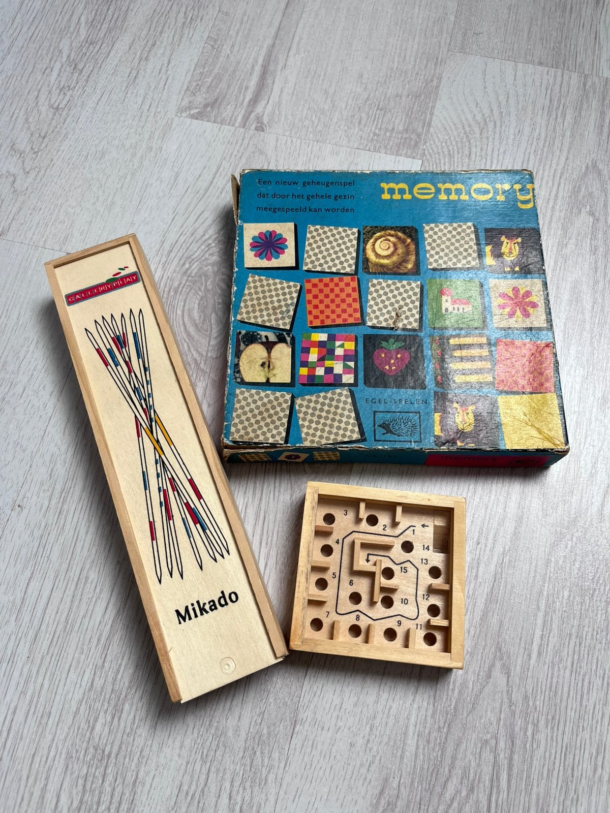 Set van 3 spelletjes; Memorie, Mikado en een balansspel, Vijf spelers of meer, Ophalen of Verzenden, Zo goed als nieuw