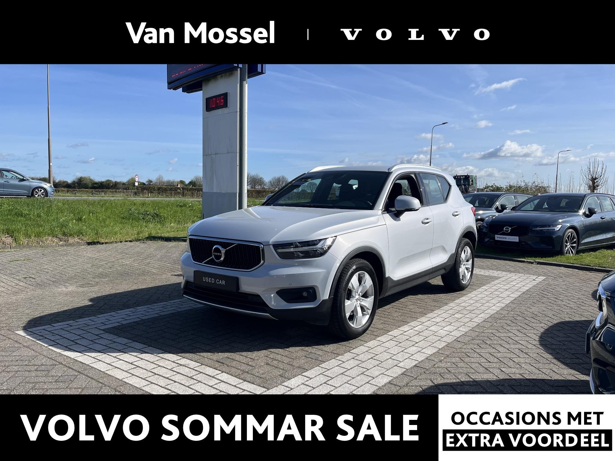 Volvo XC40 T2 Momentum Pro | Parkeercamera | Keyless Entry |
