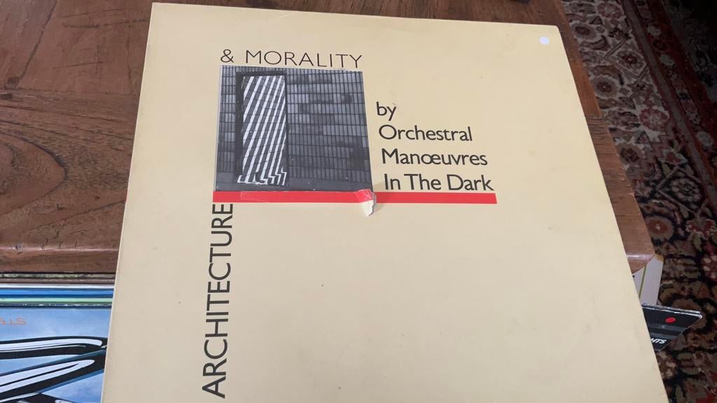 Orchestral Manoevres in the dark. Architecture & morality, Ophalen of Verzenden, Zo goed als nieuw, Overige formaten