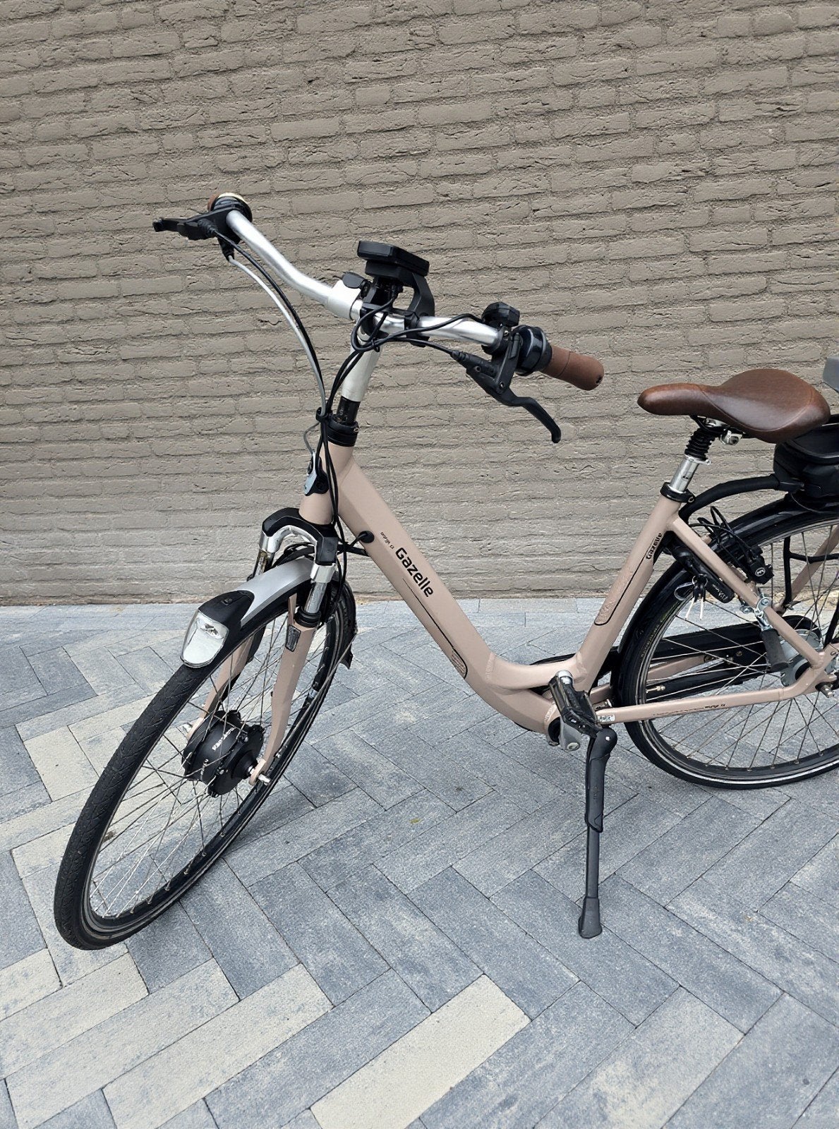 Gazelle Orange C8 Elektrische Fiets – 8 Versn. – Rijd, Fietsen en Brommers, Elektrische fietsen, Ophalen of Verzenden, Zo goed als nieuw
