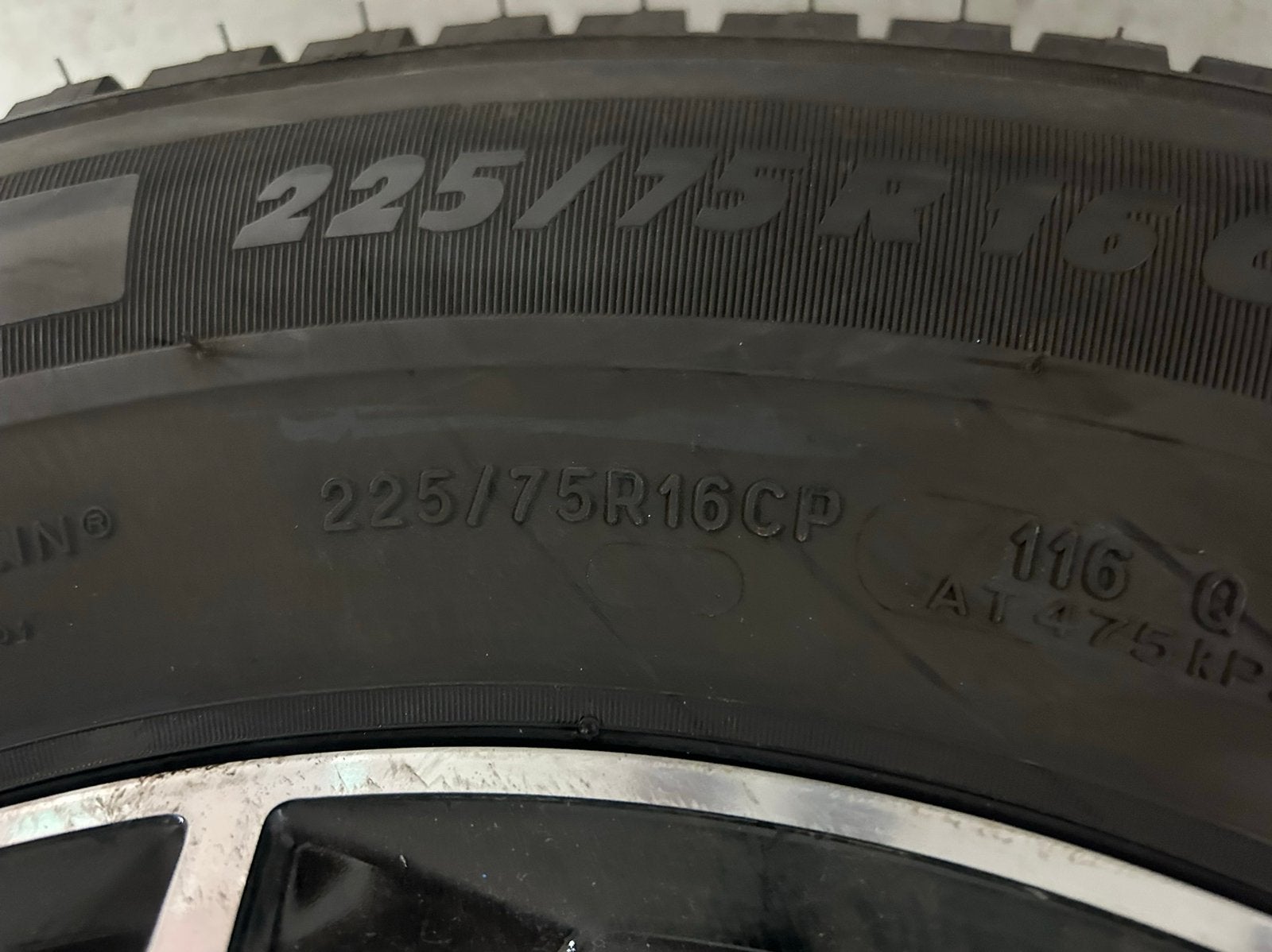Fiat Ducato 5x118 Reservewiel + Michelin Agilis 225/75/16CP, Auto-onderdelen, Banden en Velgen, Gebruikt, 16 inch, Banden en Velgen