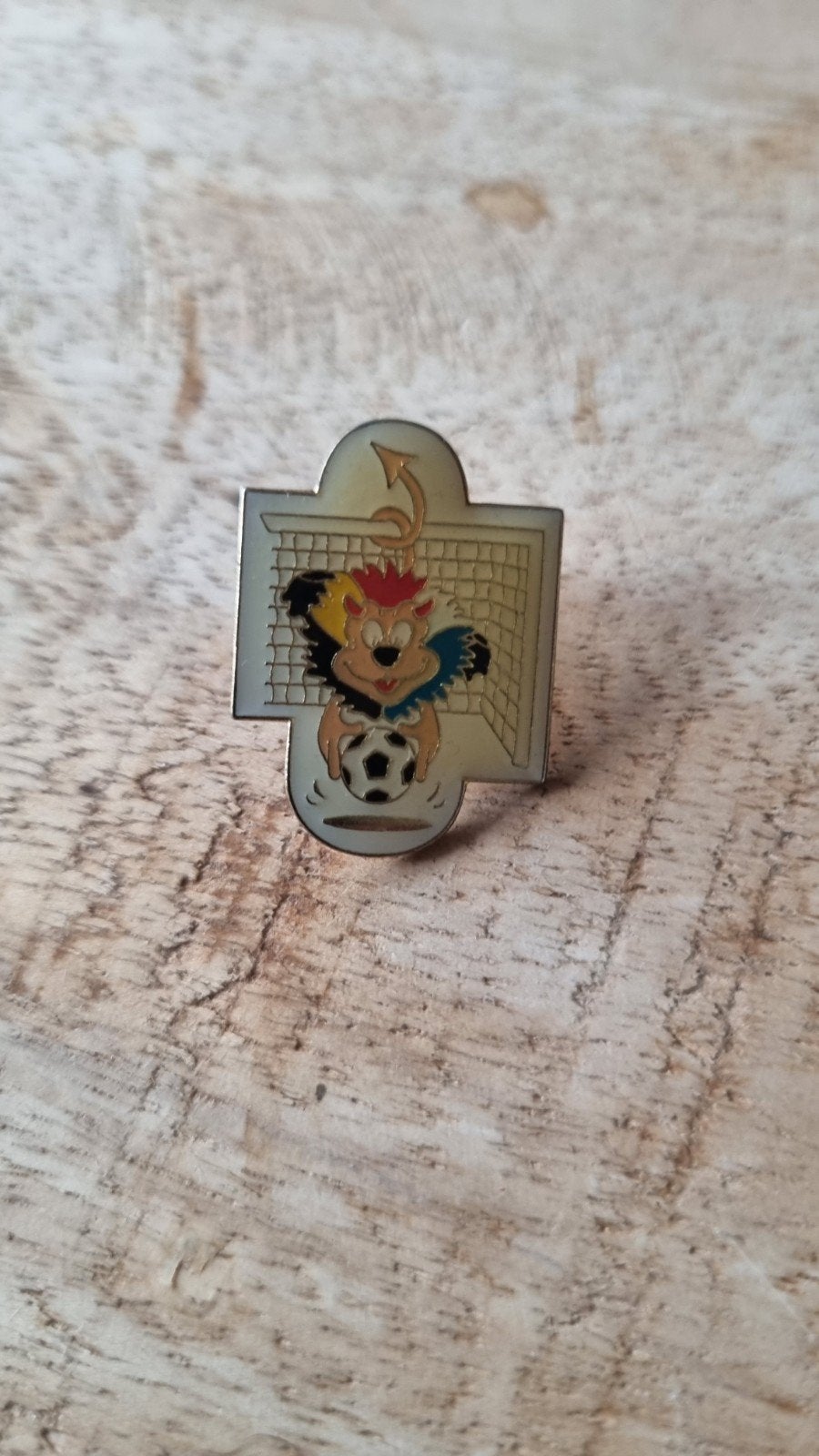 McDonald's Voetbal Pin - Collectors Item, Verzamelen, Ophalen of Verzenden, Gebruikt, Overige sporten, Overige typen