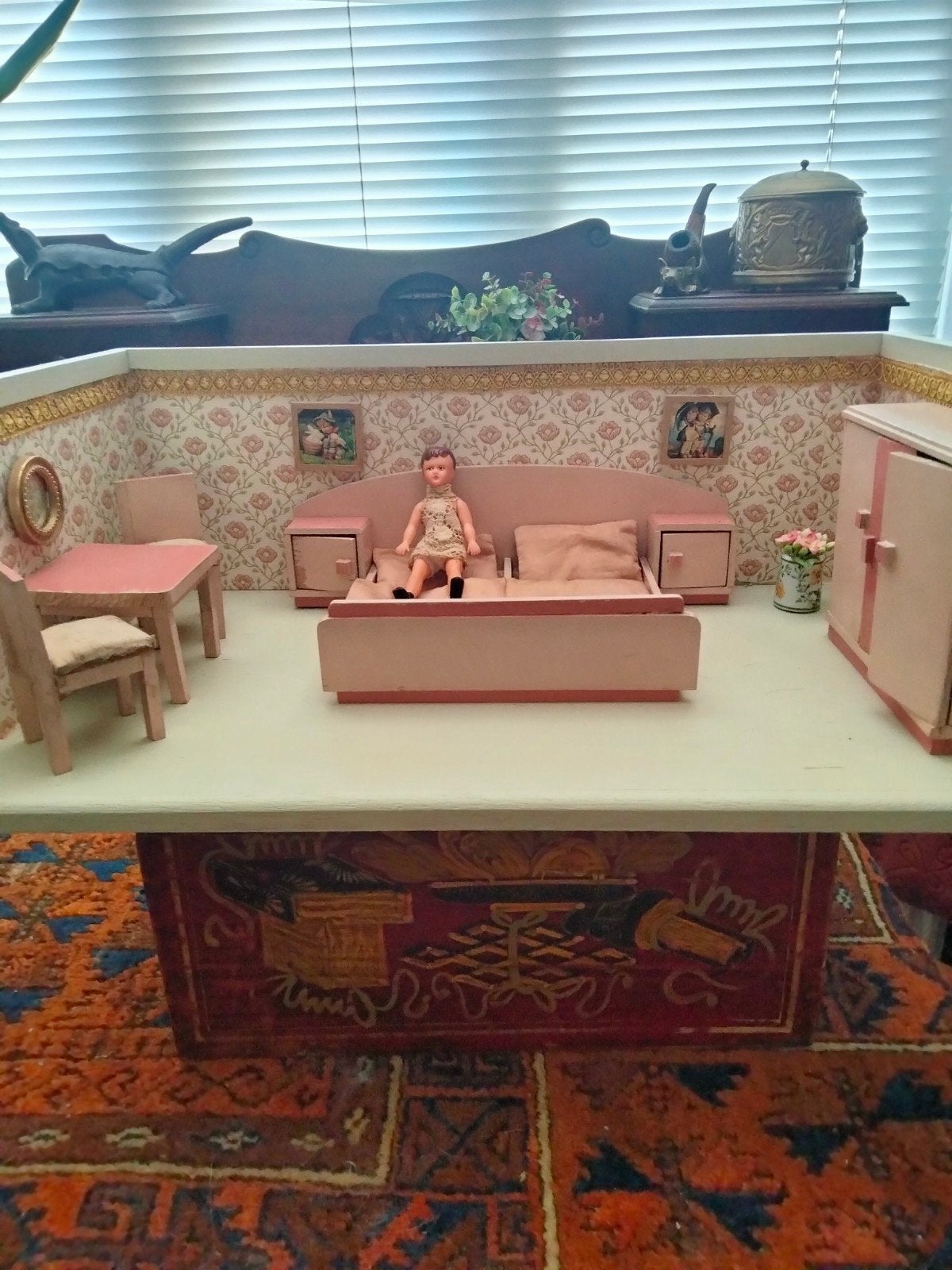 Oude slaapkamer poppenhuis te koop, Ophalen of Verzenden