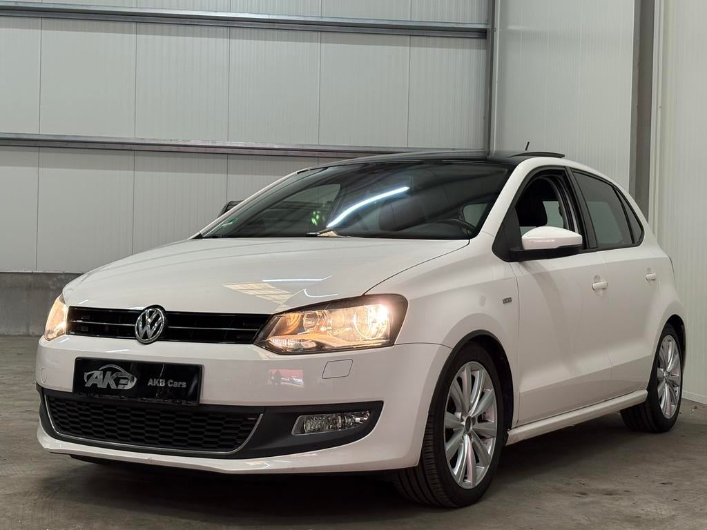 Volkswagen Polo /105PK/PANO/CRUISE/STOEVERW/SENSOR/NWKETTING, 4 cilinders, Wit, Bedrijf, Handgeschakeld