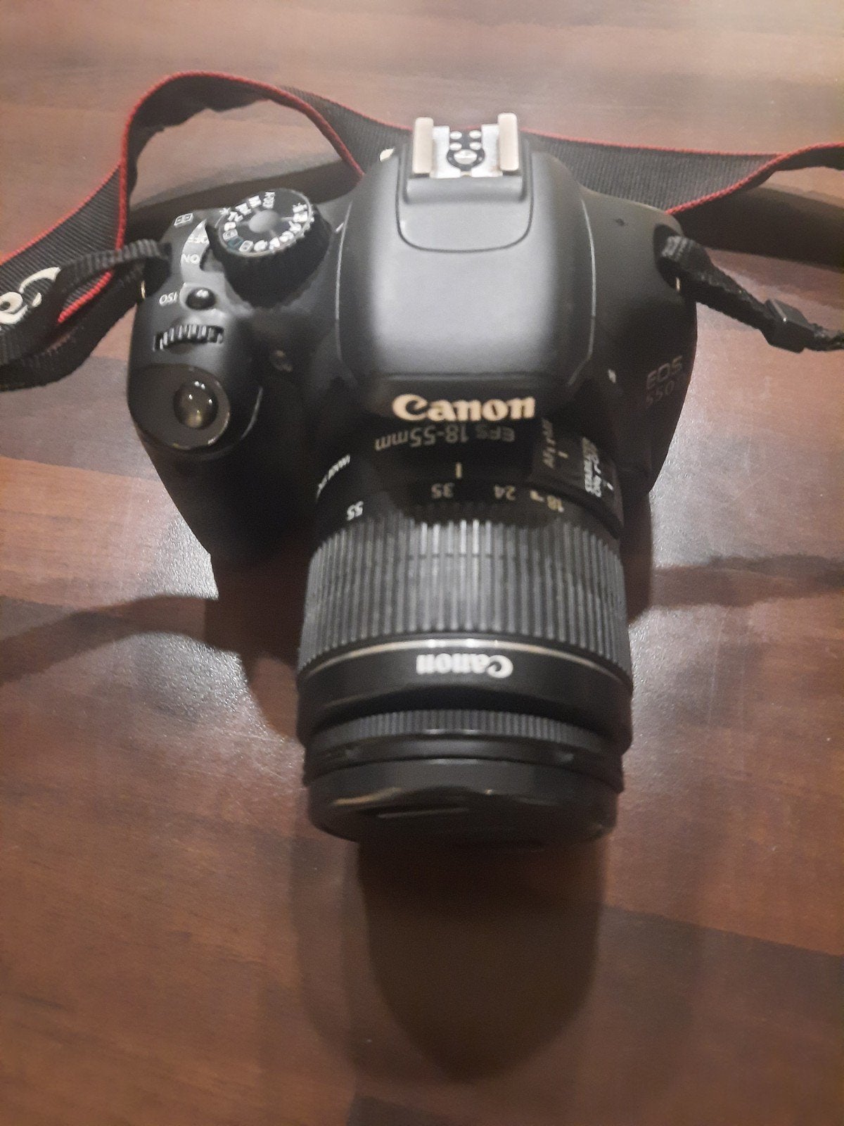 Canon EOS 550D Spiegelreflexcamera met EF-S 18-55mm lens, Ingebouwde flitser, Gebruikt, Spiegelreflex, Canon