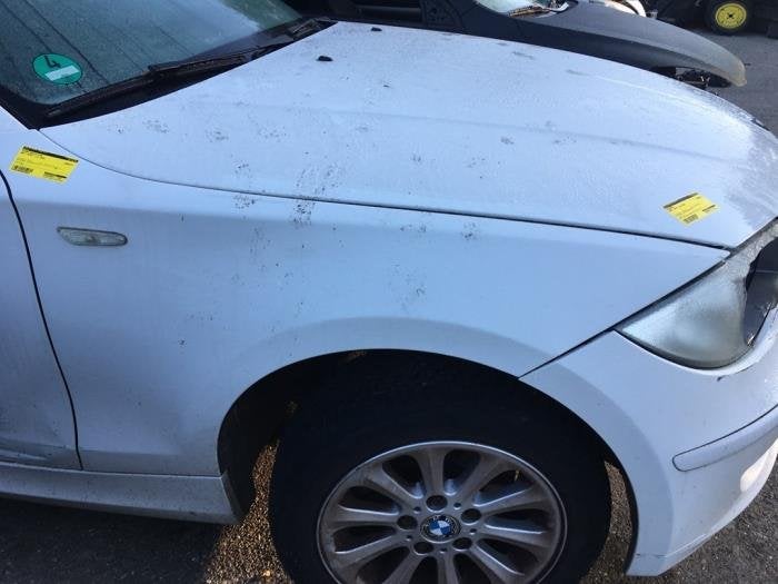 Scherm rechts-voor van een BMW 1-Serie (300), Gebruikt, -, -, 3 maanden garantie