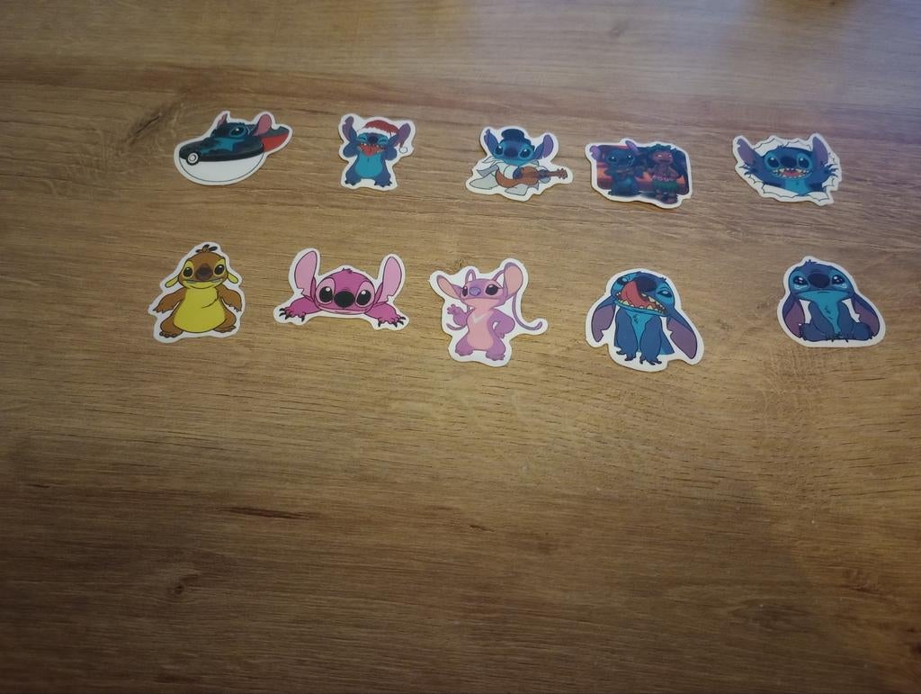 10 verschillende Lilo en Stitch stickers, Ophalen of Verzenden, Nieuw, Meerdere stickers