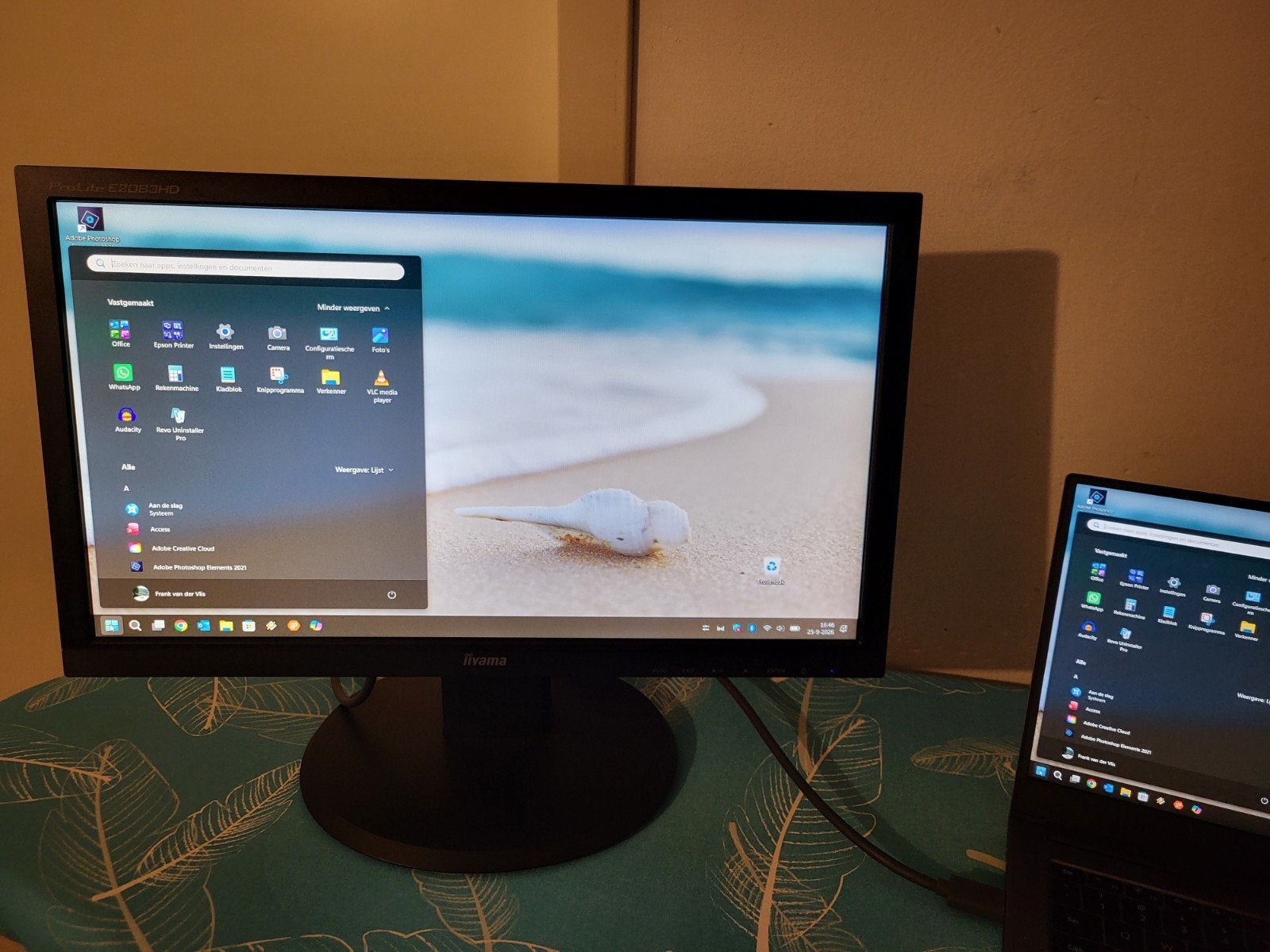 Iiyama ProLite 20inch voor bij laptop als 2e scherm (HDMI), Ophalen, Iiyama, Kantelbaar, Zo goed als nieuw