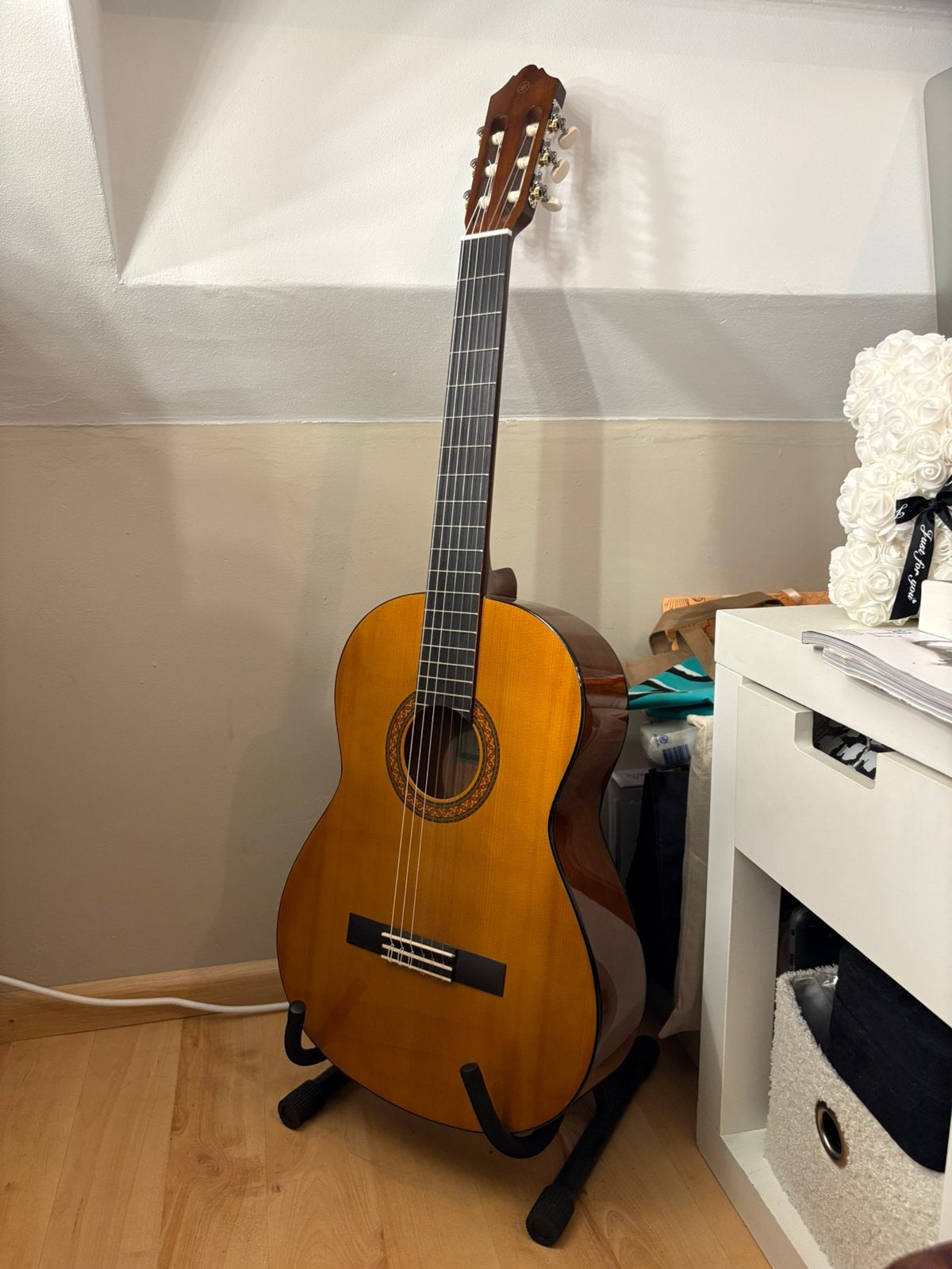 Yamaha Elektrische/Akoestische Gitaar, Muziek en Instrumenten, Ophalen, Zo goed als nieuw, Klassieke of Spaanse gitaar