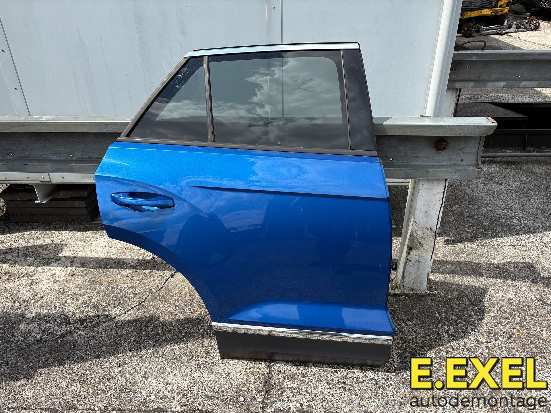 Deur rechts achter Volkswagen T-ROC vanaf 2017 LA5W, Gebruikt, -, Achter, Ophalen of Verzenden