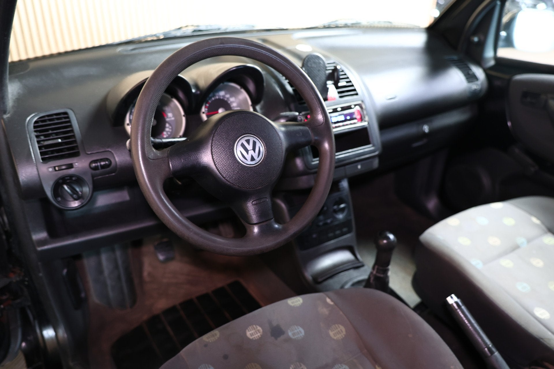 Volkswagen Lupo 1.4 AIRCO ZUINIG "05 stadsauto (bj 2005), Auto's, Volkswagen, Voorwielaandrijving, Gebruikt, 31 €/maand, 4 cilinders