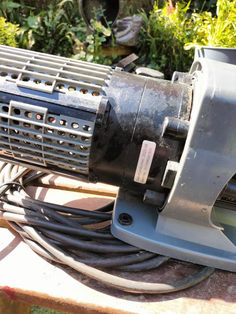 AUGA AquaFlow E-5000 Vijverpomp - Zo goed als nieuw, Ophalen of Verzenden