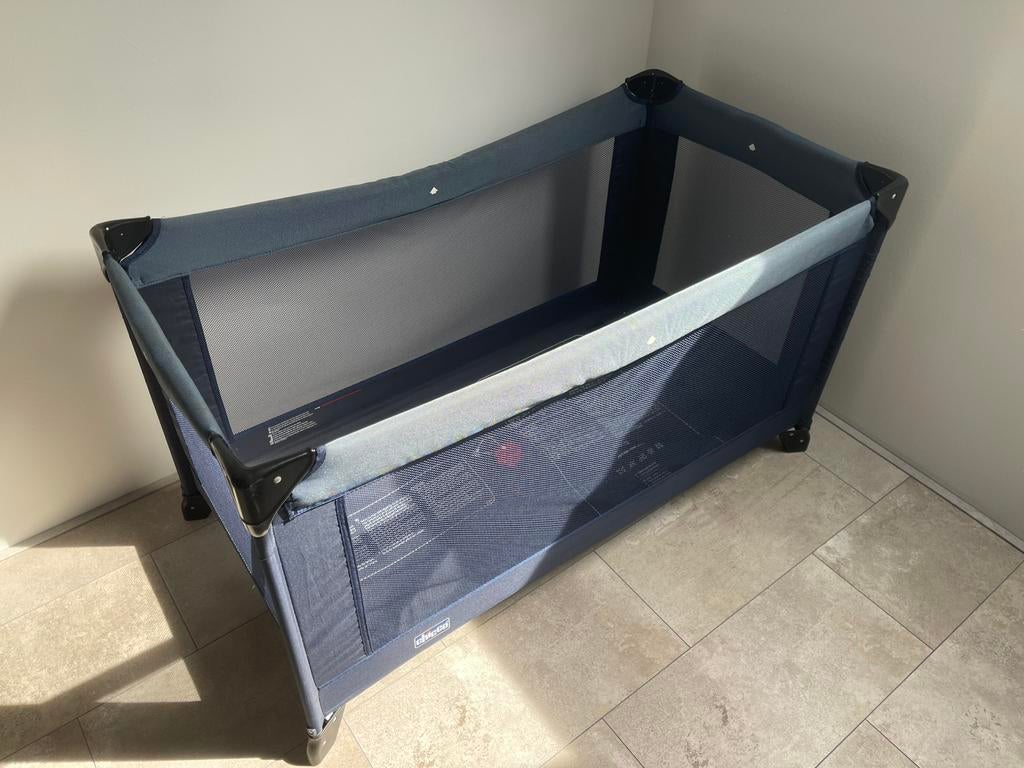 Te koop Chico campingbedje in prachtstaat, Kinderen en Baby's, Ophalen of Verzenden, Zo goed als nieuw, Reisbedje
