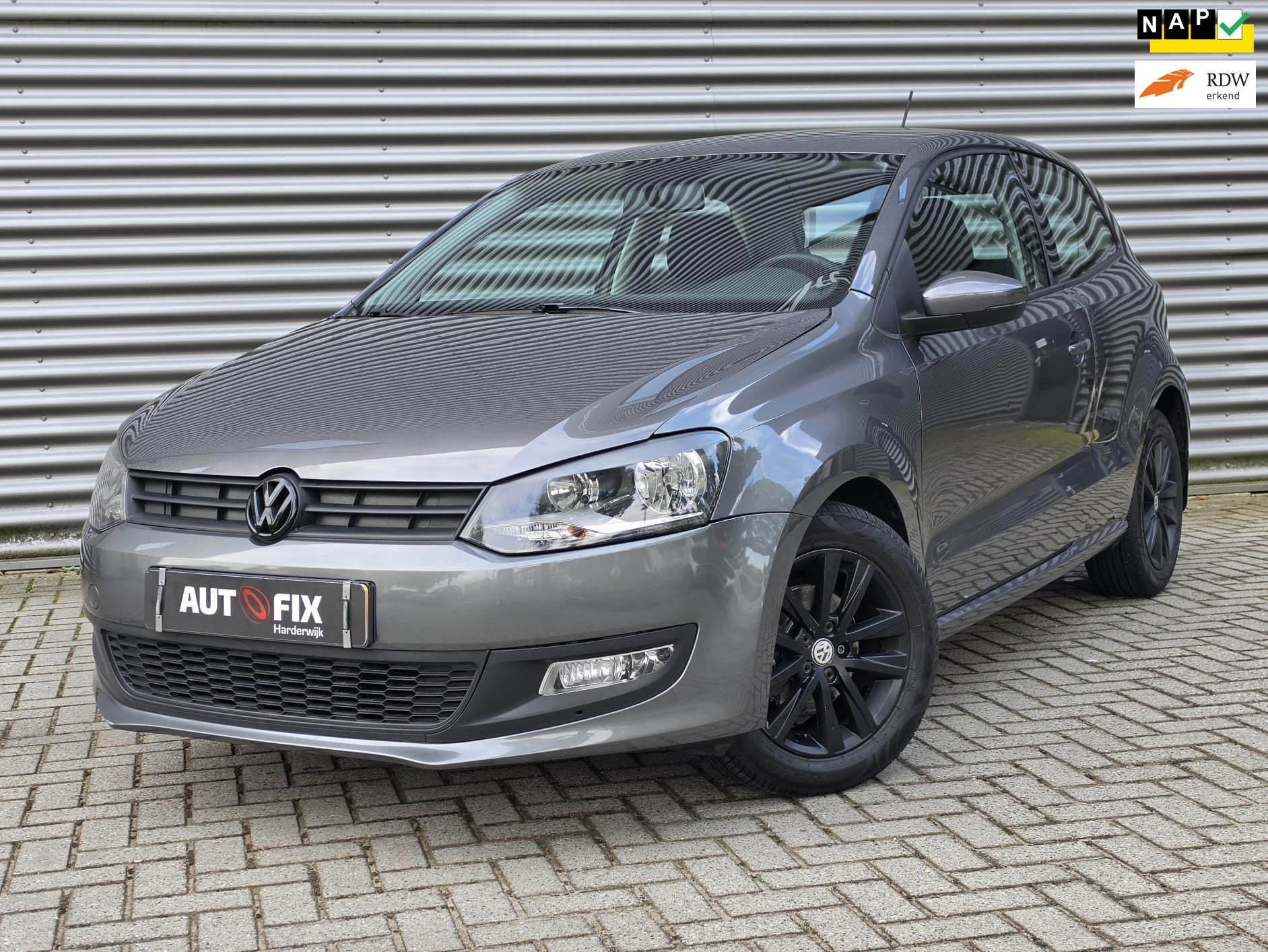 Volkswagen Polo 1.2 TSI Comfortline Automaat / Nieuwe kettin, Auto's, Euro 5, 4 cilinders, Origineel Nederlands, 19 km/l