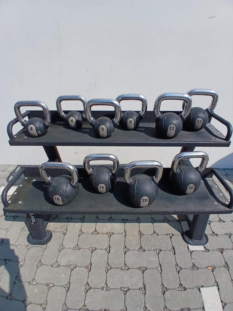Technogym Kettlebells ! Nieuwste model!!, Ophalen, Zo goed als nieuw, Kettlebell