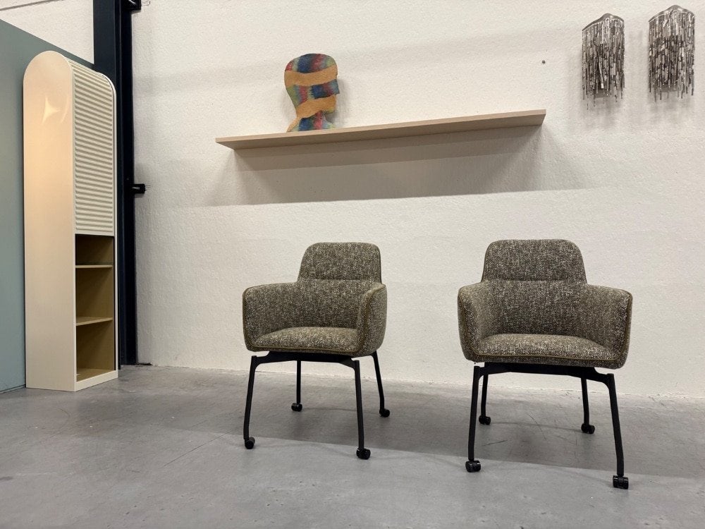 2 Nieuw Leolux Gyon Tour eetkamerstoel design stoel, Leolux, Twee, Overige kleuren, Info@leolux.nl