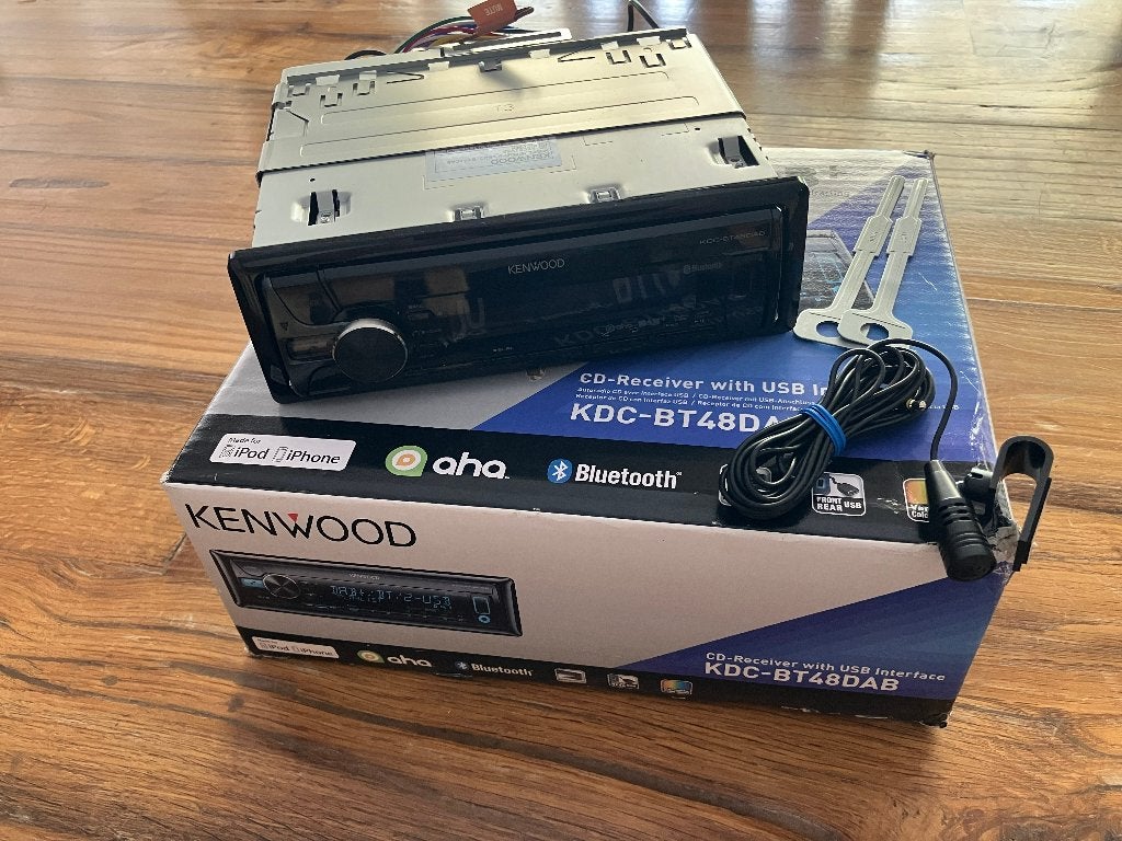KENWOOD autoradio DAB+ -USB en BT, Ophalen of Verzenden, Zo goed als nieuw